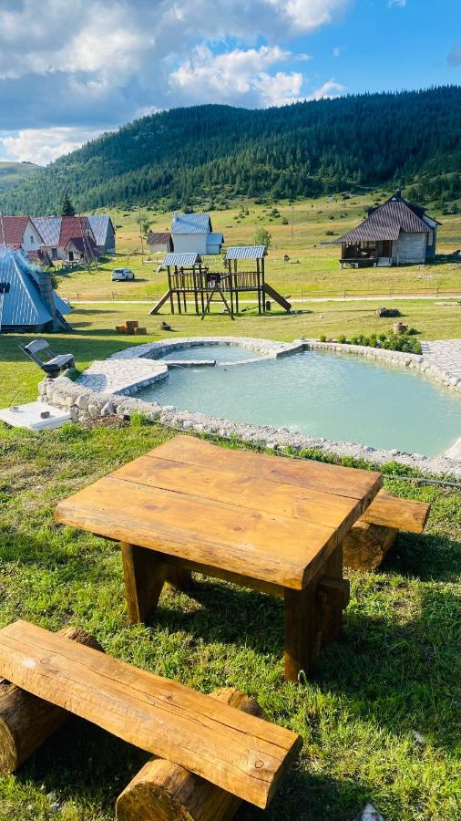 Eco Village Pavlovic Žabljak Esterno foto