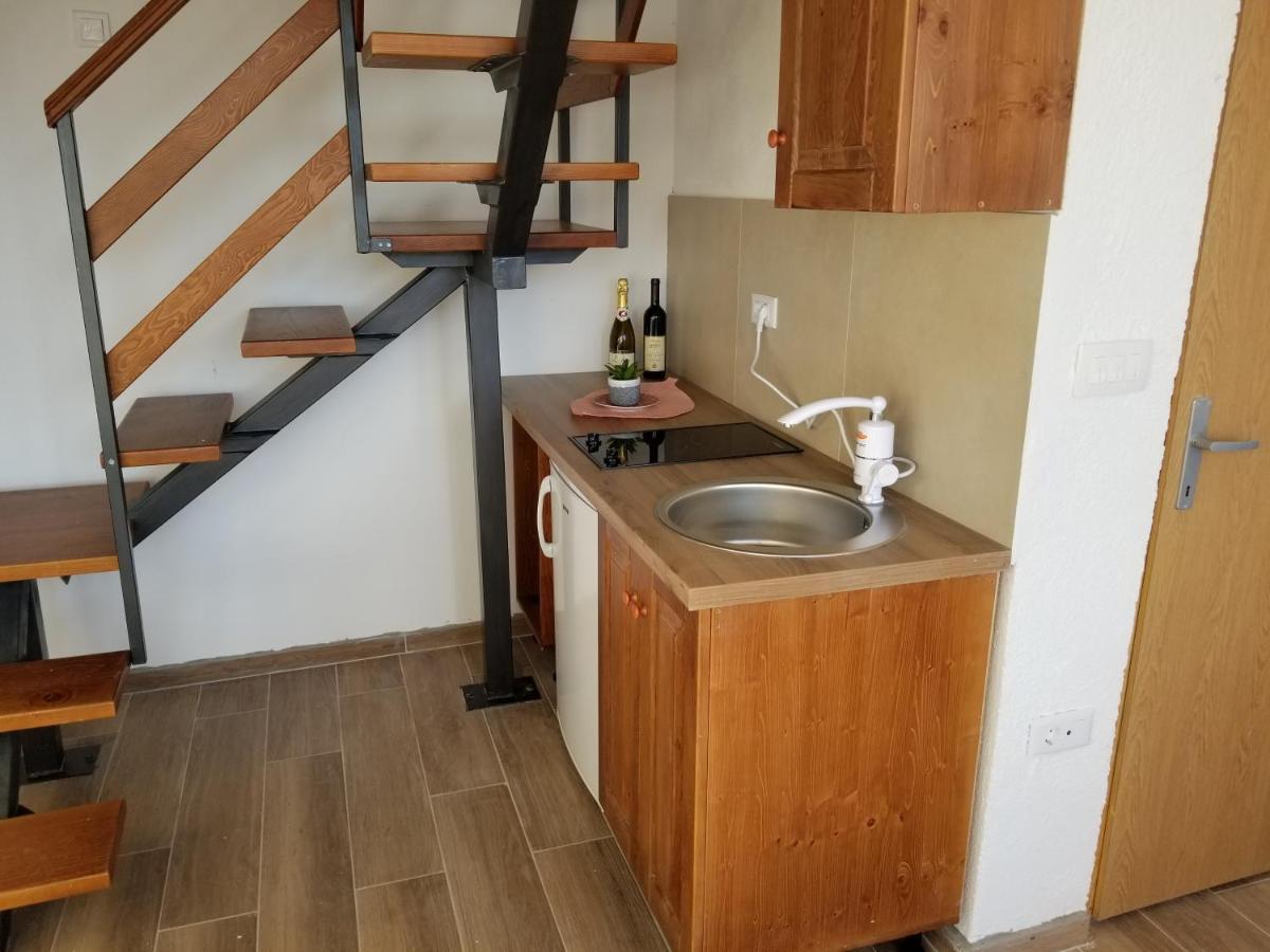 Eco Village Pavlovic Žabljak Esterno foto