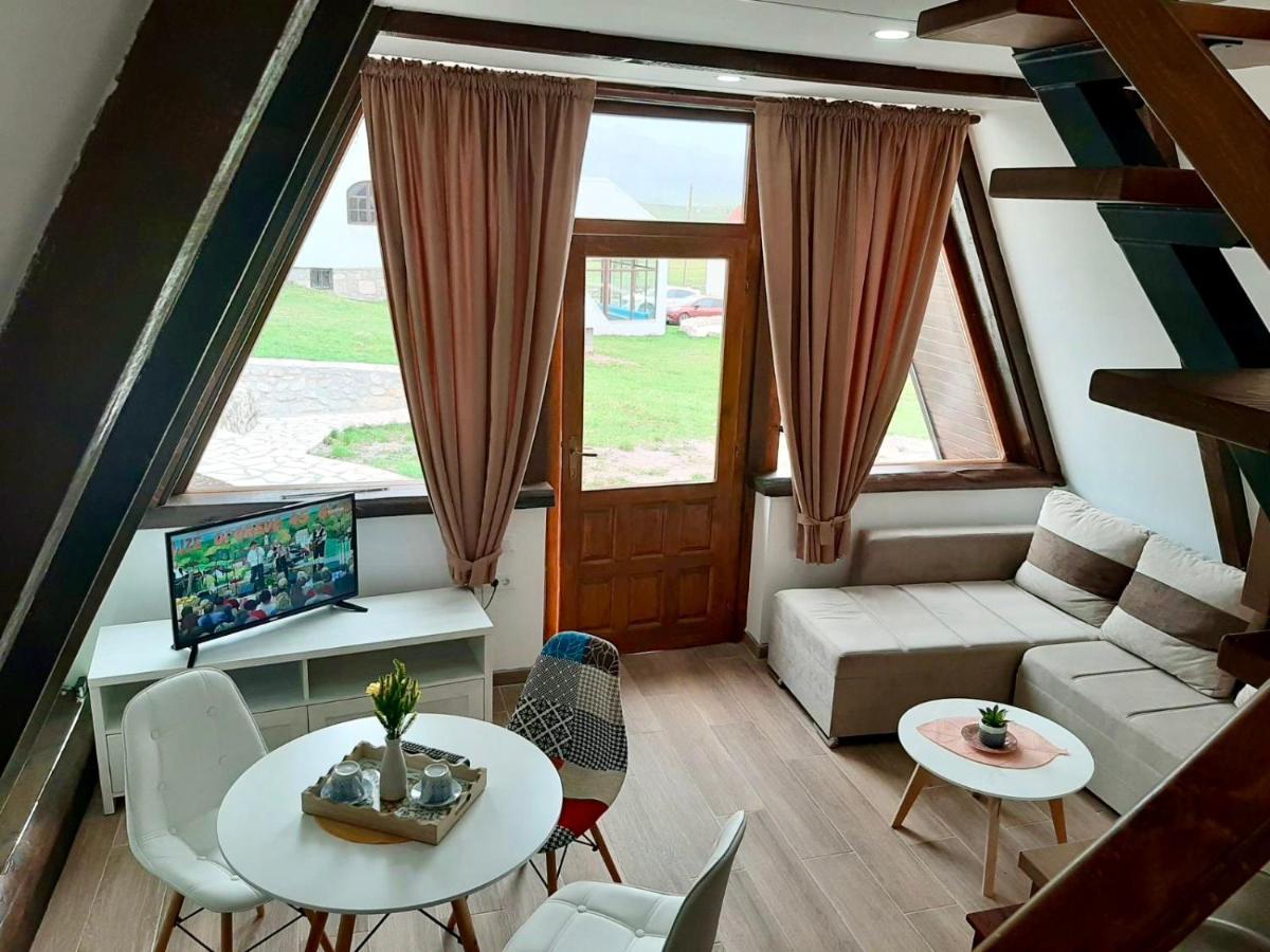 Eco Village Pavlovic Žabljak Esterno foto
